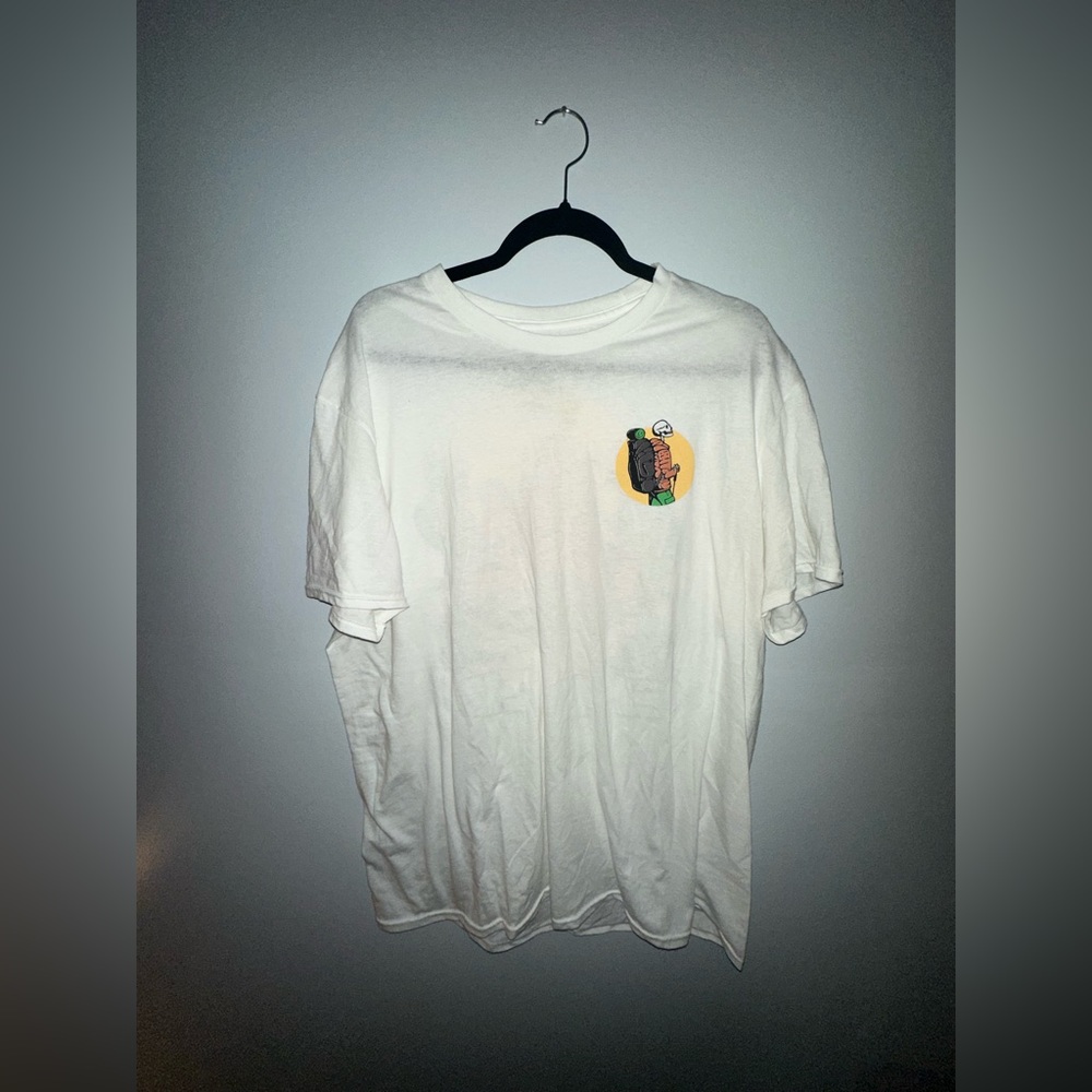“Chillin” Tee-Shirt